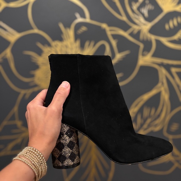 Katy Perry Sparkly Heeled Suede Booties - Picture 1 of 7